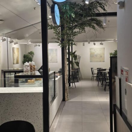 f732a973-5709-46ef-b1fb-85f7d14e49e0